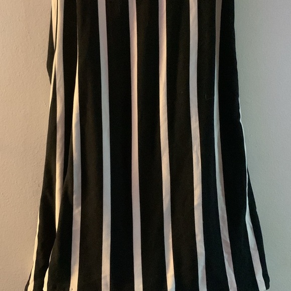 Black and White Striped Flare pants LA gypsy size large - Picture 3 of 4